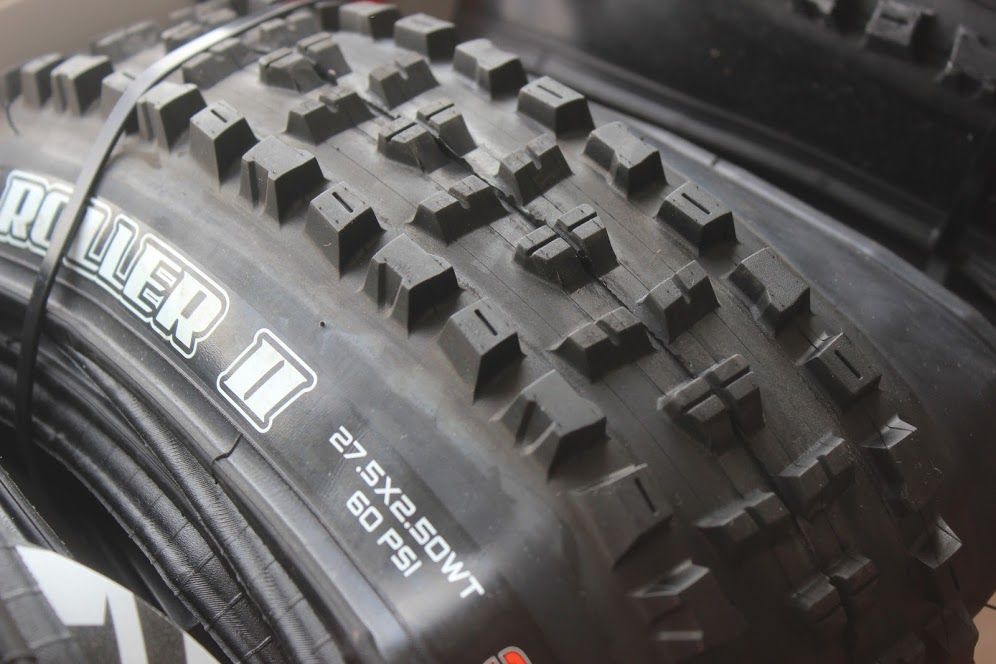 Покрышка Maxxis High Roller II 26 / 27.5 / 29. Резина велосипед