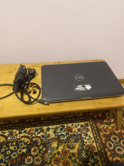 Ноутбук DELL Latitude