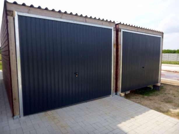 Brama garażowa Brama uchylna BRAMA NA WYMIAR Bramy garażowe do muru