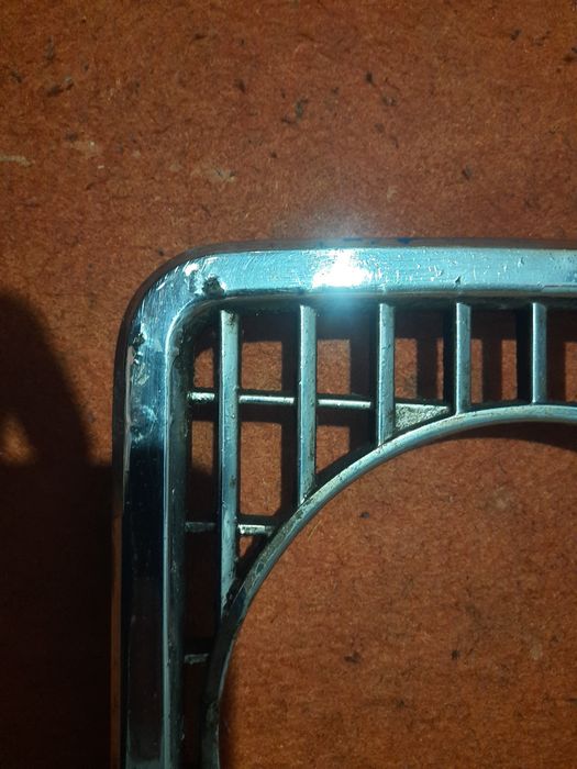 Решітка радіатора Ваз 2103