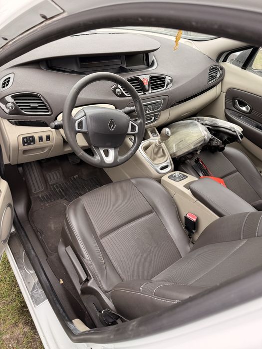 Renault Grand Scenic 3 części Biała Perla TEQNC klapa zderzak drzwi