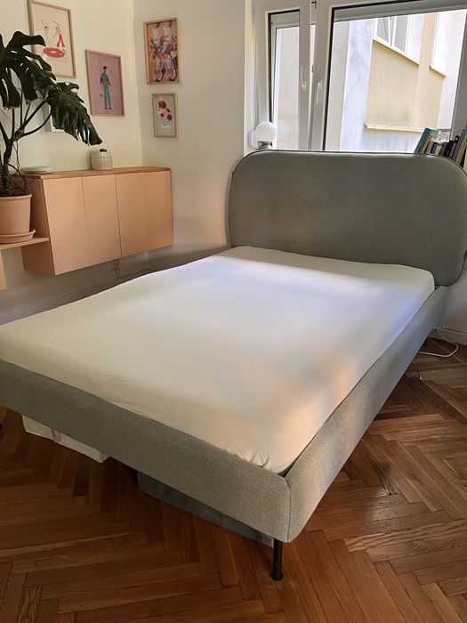 Ikea łóżko tapicerowane vadheim