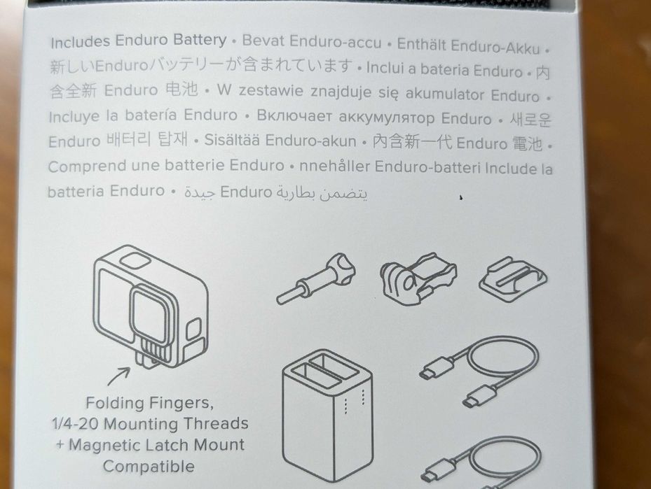 GoPro Hero13, carregador duplo, 3 baterias Enduro, microSD 64GB-SELADA