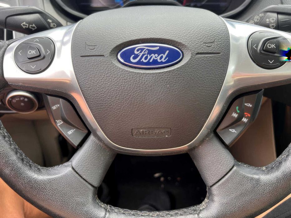 Ford Focus Electric      2016