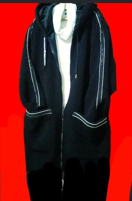 (бедра160-200см)ШИКАРНА женская куртка большого р(Длина1 м/ЗИМАзимняя)