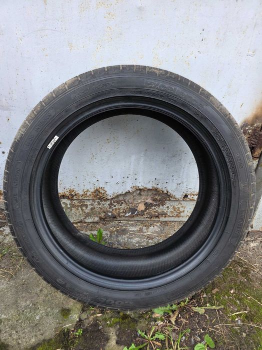goodyear exellence 255/45/r20 ГАРНИЙ СТАН