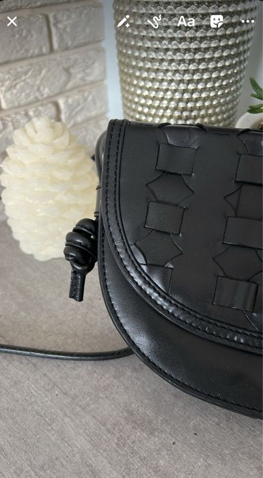 Нова шкіряна cross-body Mark Spencer