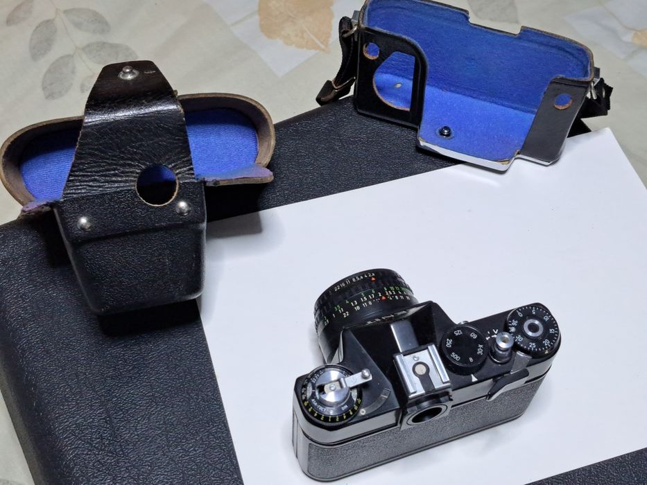 MÁQUINA Fotográfica ZENIT 11