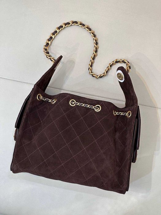 Damska torba typu hobo Chanel