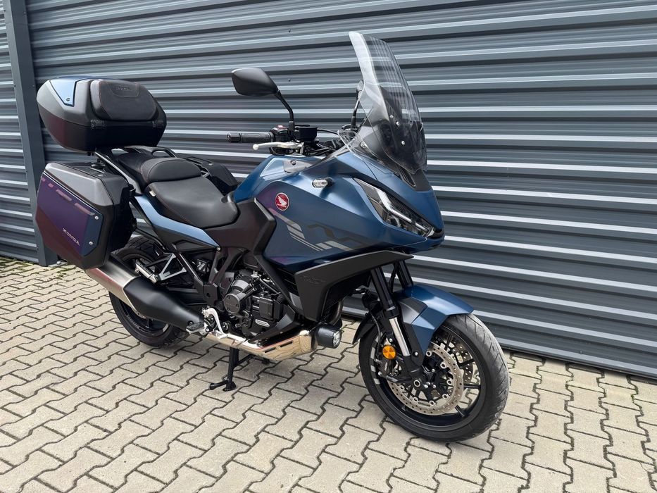 Honda NT 1100 DCT 2024 14tys km Bezwypadkowy wyposażony full  ! Africa gs GT rt