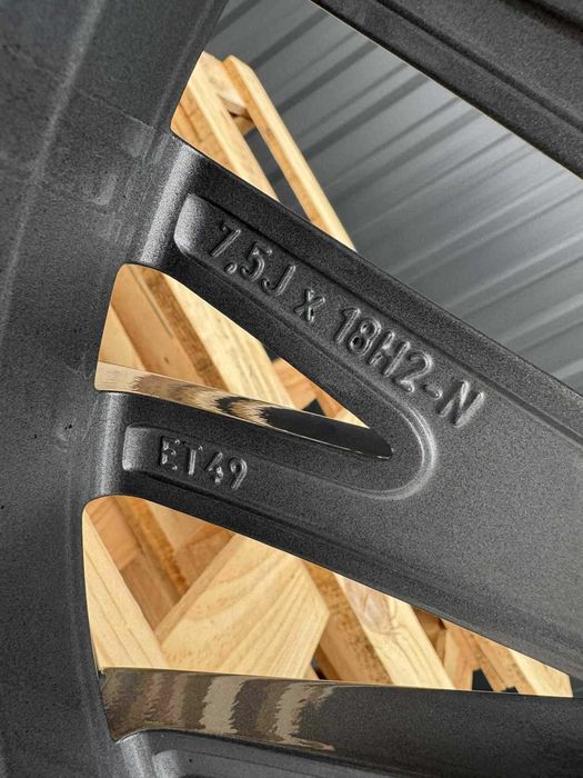 Alufelgi 5x112 r18 VW Golf Passat Jetta Touran Caddy  Audi A3 8P  29#