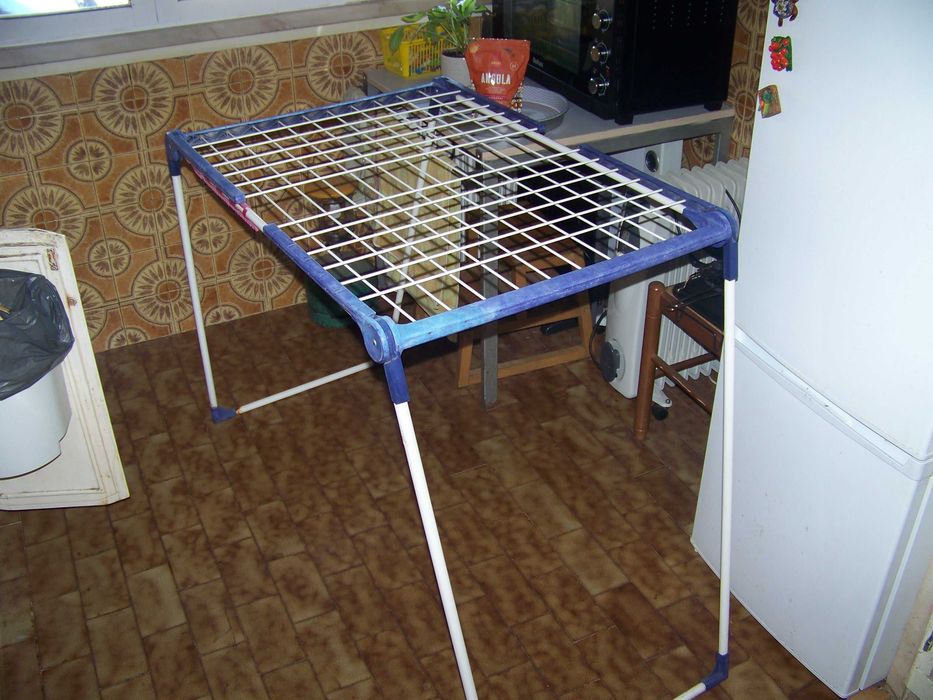 estendal grande de chão articulado