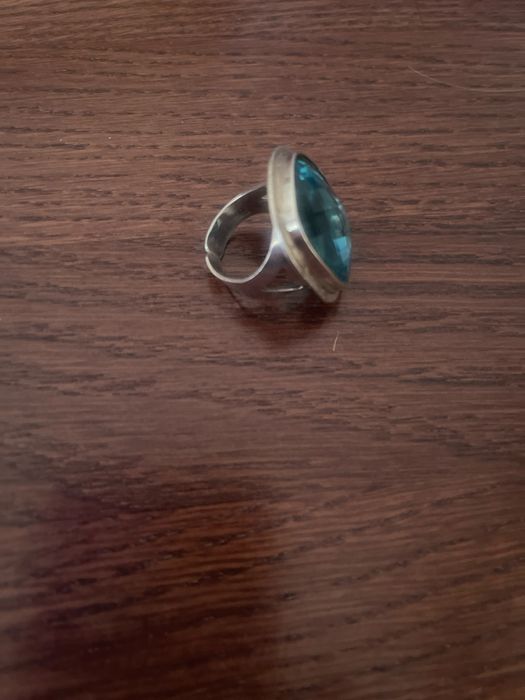 Срібне кольцо в гарному стані