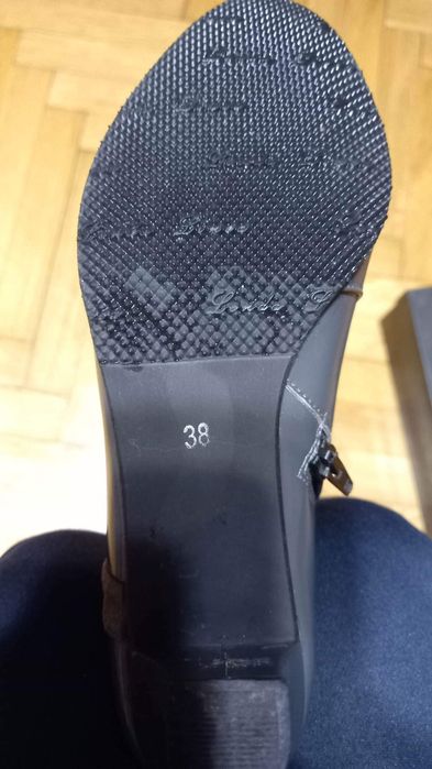Botki skórzane skóra naturalna firmy Krystad rozmiar 38