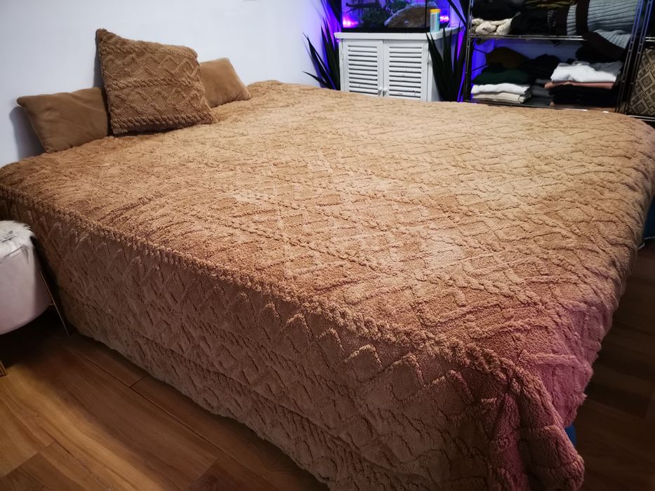 Cama ikea utaker 4 unidades