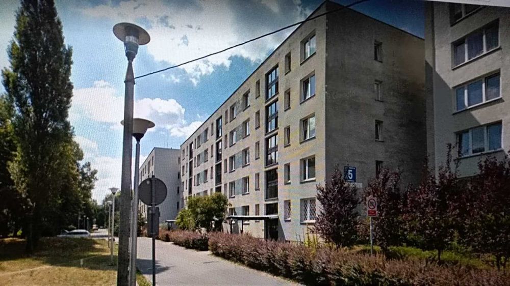 Pokój 20m2 z balkonem w komfortowym mieszkaniu na Sadybie (Mokotów)