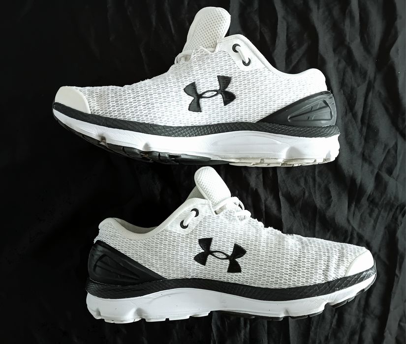 Кросівки/Красовки Under Armour