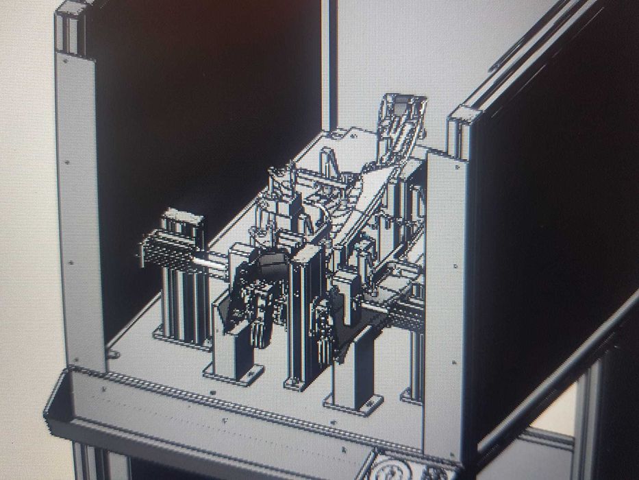 Desenhador de peças industrias, maquinas e quadros eletricos 2D e 3D