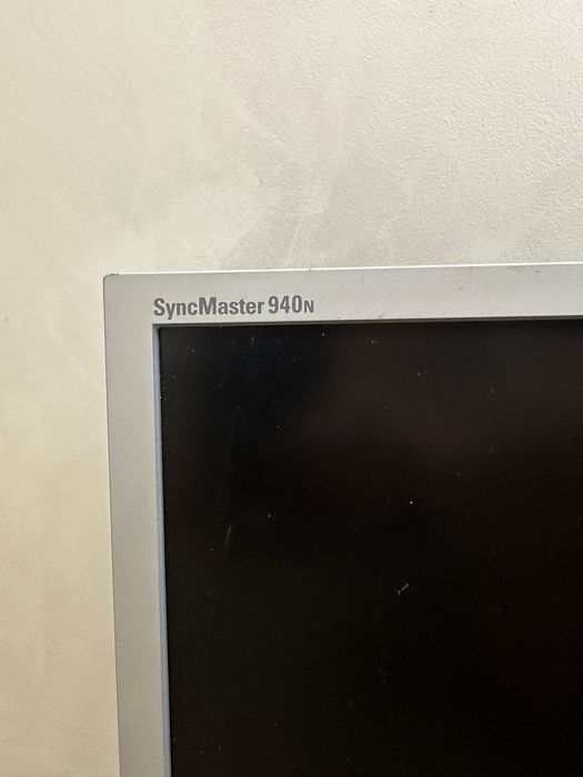 Монітор Samsung 19 SyncMaster940n