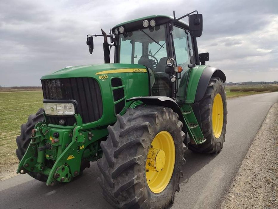 Ciągnik rolniczy John Deere 6830 premium