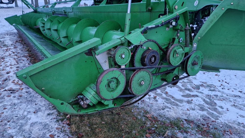 Heder John Deere 630R