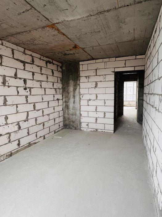 Центр! Видова 3 кімнатна квартира в новобудові  біля Любави