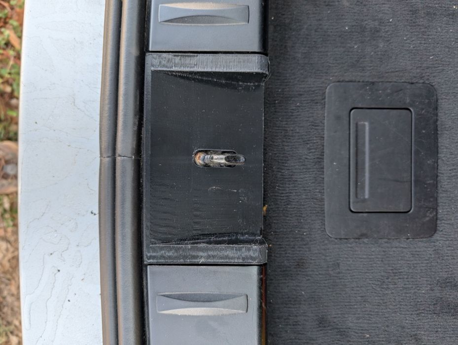 Tampa de fechadura da bagageira BMW E91