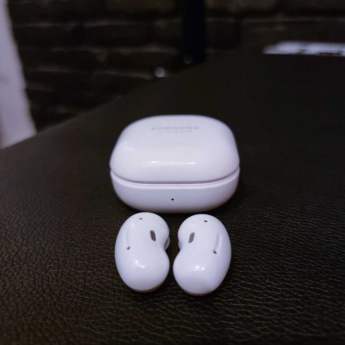 Galaxy Buds Live Białe