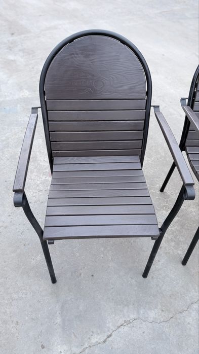 Стулья столы зонты шатры палатки