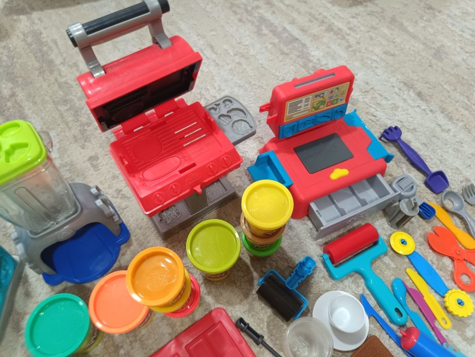 Lote plasticinas e acessórios