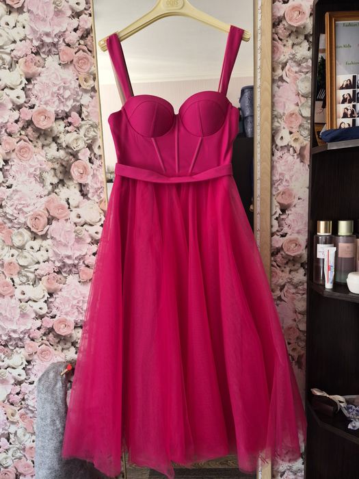 Шикарне платтячко на особливий день