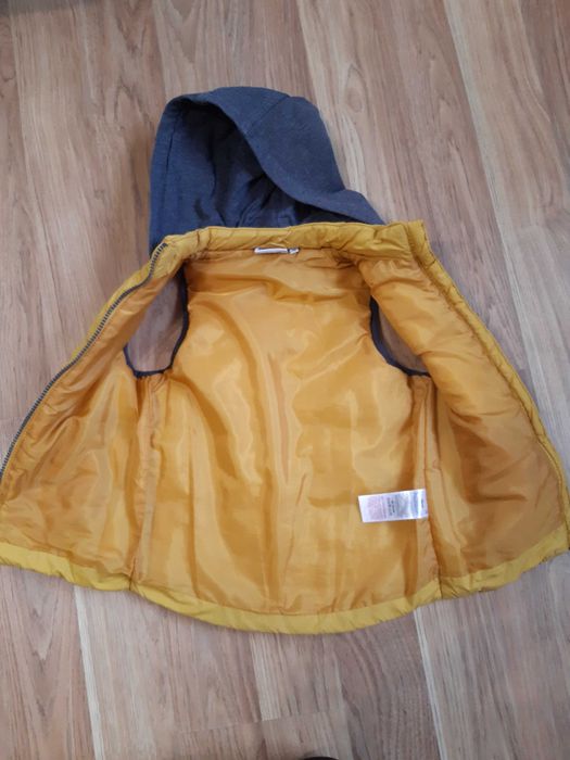 Жилетка для хлопчика 98 розмір