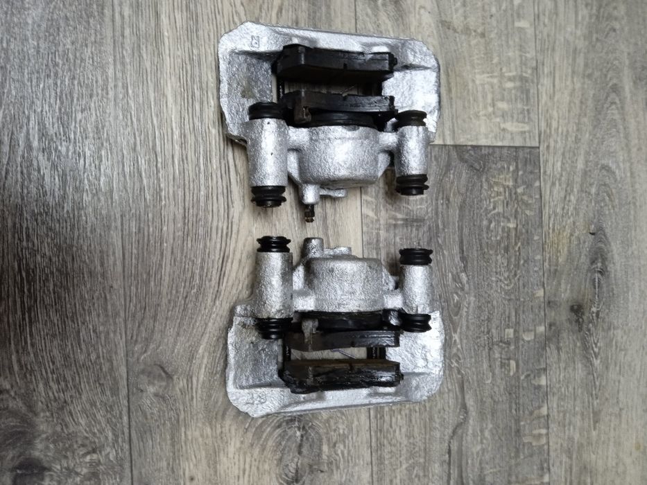 Опори амортизатора mazda 323f Ba /мазда 323ф Ва