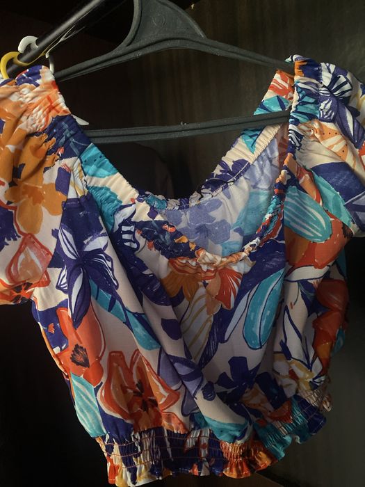 Стильний топ , матеріал - штапель.