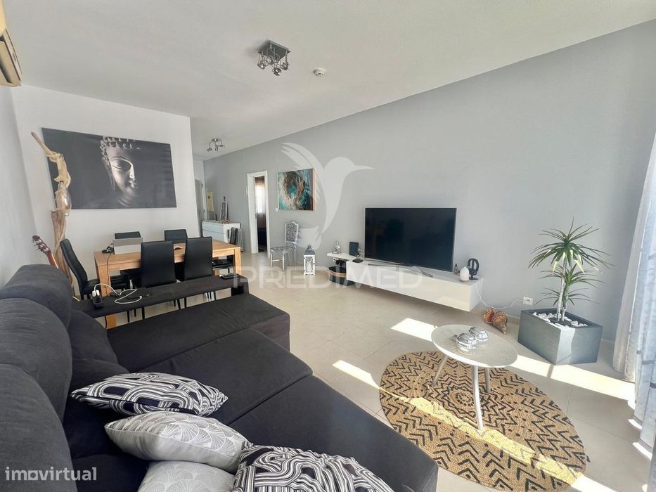 Excelente Apartamento T1 Totalmente Remodelado no Palmela Village