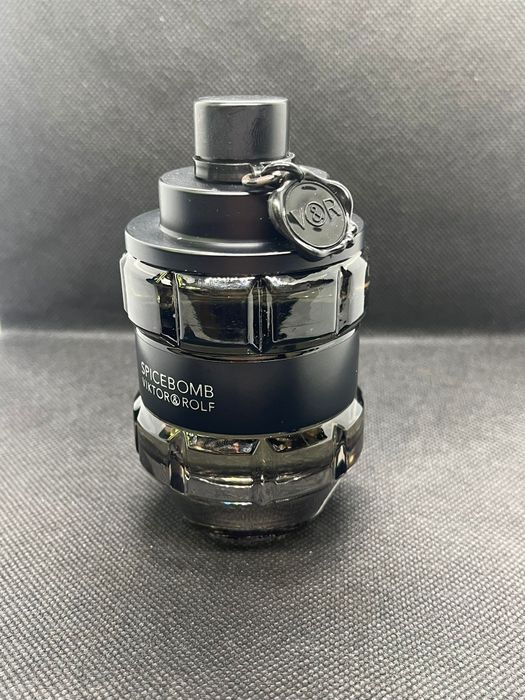 Perfume viktor spice bomb