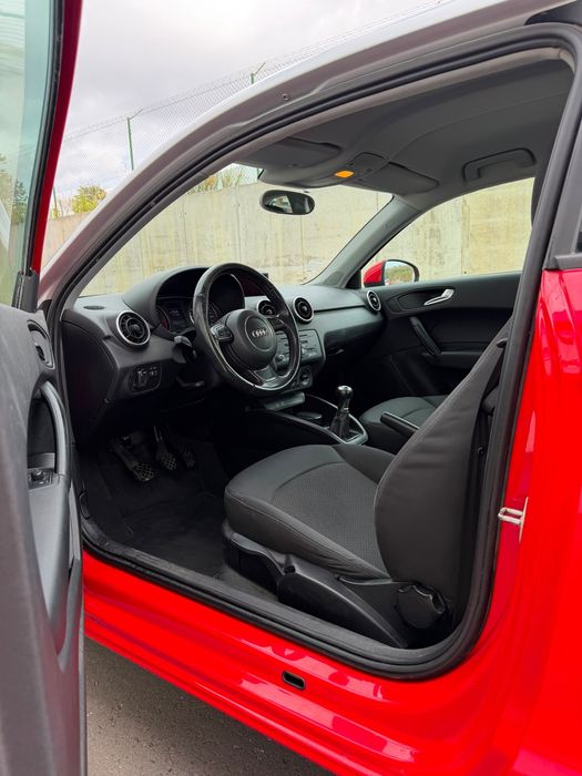 Audi A1 Sportback 1.6 TDI do ano 2012