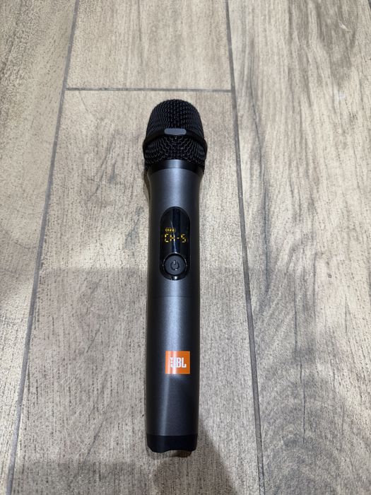 Мікрофон JBL  з колонки