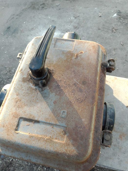 Выключатель автоматический АЕ 2066  в коммутационном ящике.