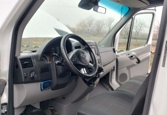 Продам Sprinter 2016