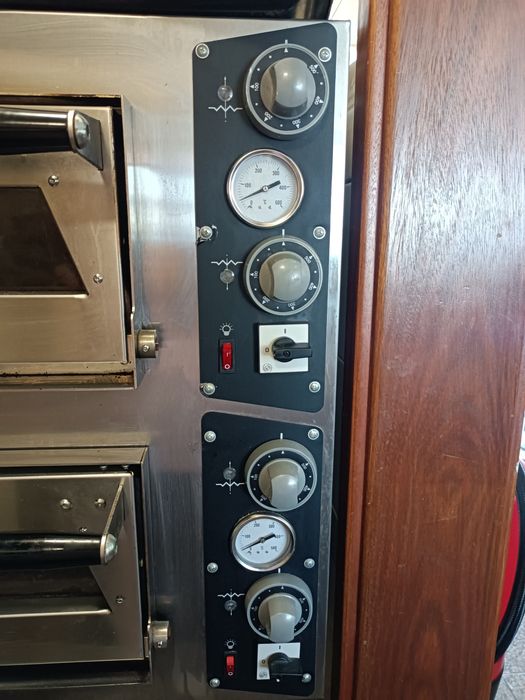 Forno para pizzas de duas Câmaras