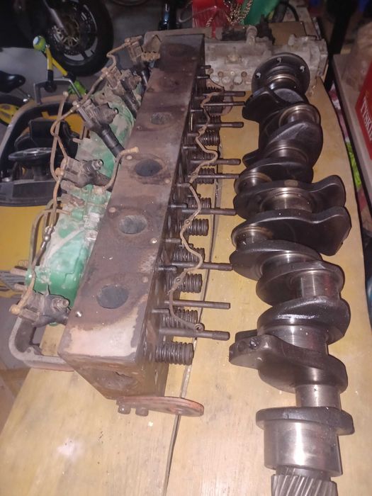 Blok silnika sw400