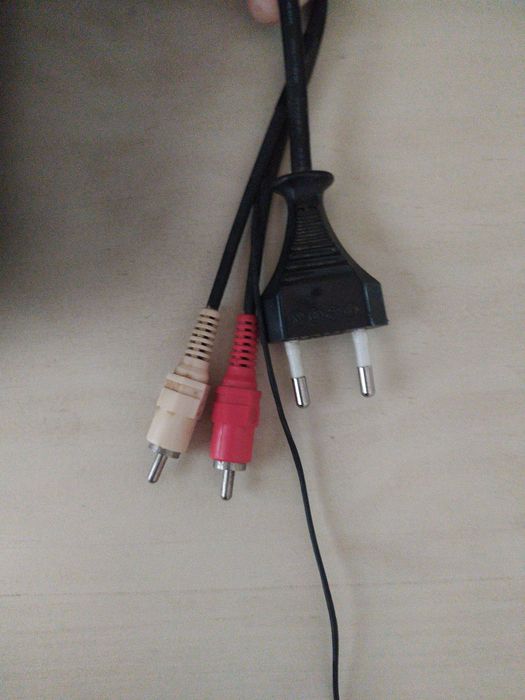 Akai gira discos AP A305, para peças. Valor individual