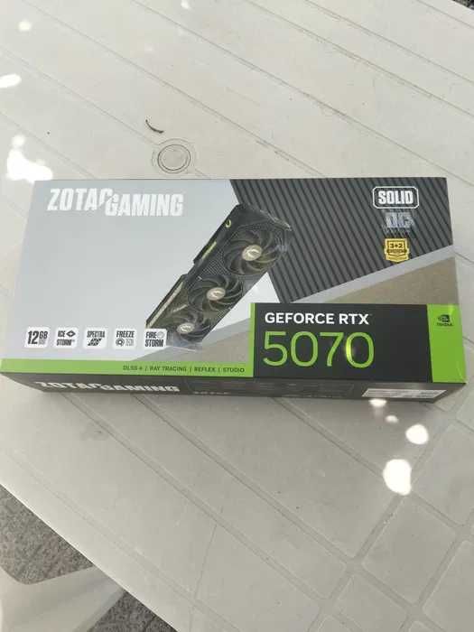 RTX 5070 12GB OC zotac solid