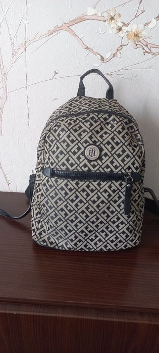 Рюкзак Tommy hilfiger