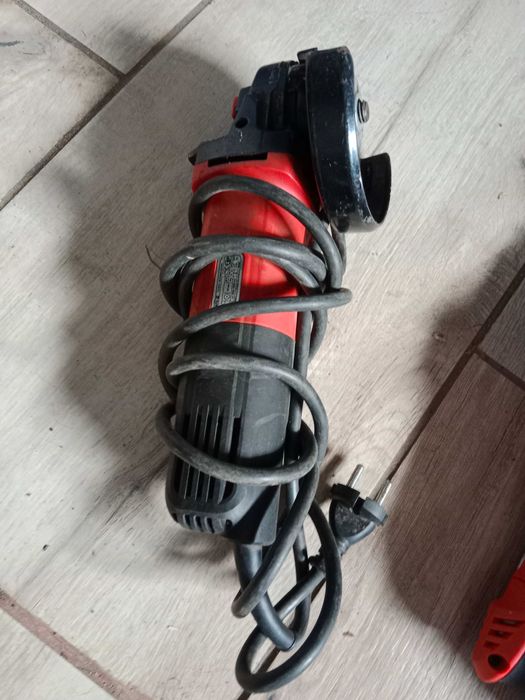 Szlifierka kątowa Yato 1100w