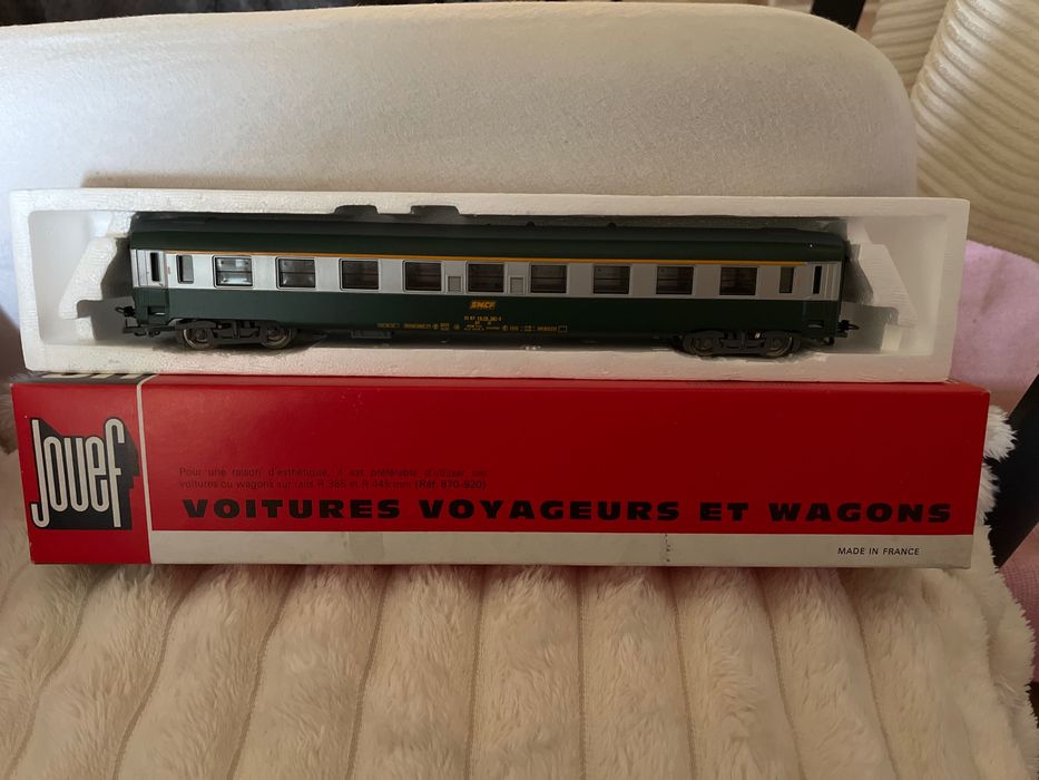 Carruagem vagao comboio Jouef 4691