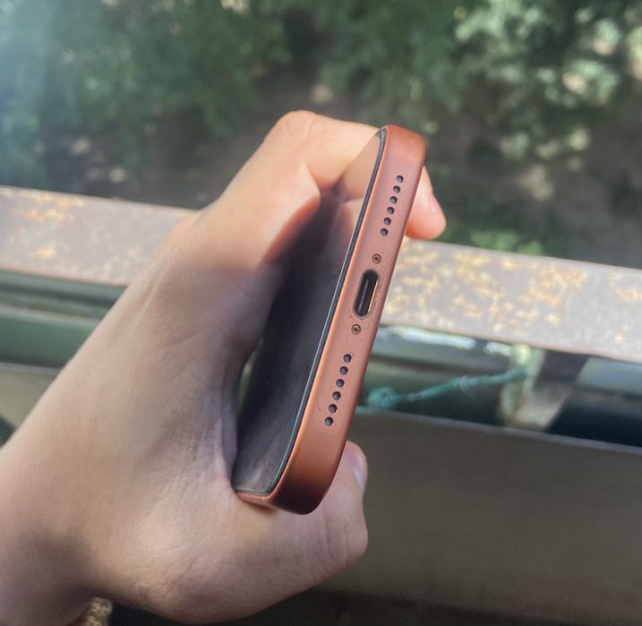 Iphone 17 pro max orange / 256gb / 95% / e-sim