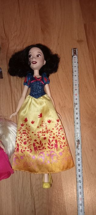 Lalki barbie śnieżka, roszpunka