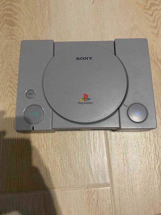 konsola playstation 1